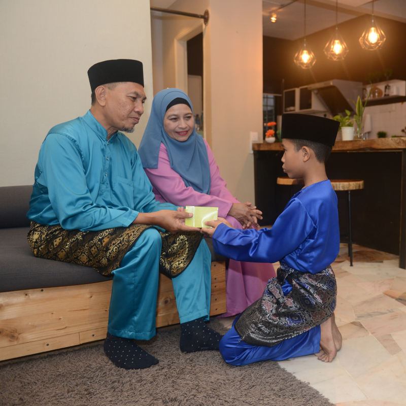 how-much-duit-raya-to-give